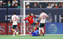 Ochoa no pudo evitar el empate. (Foto: AFP)