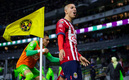 Roberto Alvarado calentó el Clásico. (Foto: Mexsport)