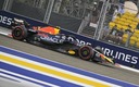 Checo Pérez y Red Bull están sufriendo en el GP de Singapur 2023. (Reuters)