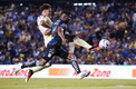 Lichnovsky peleando el balón con Zúñiga | Imago7