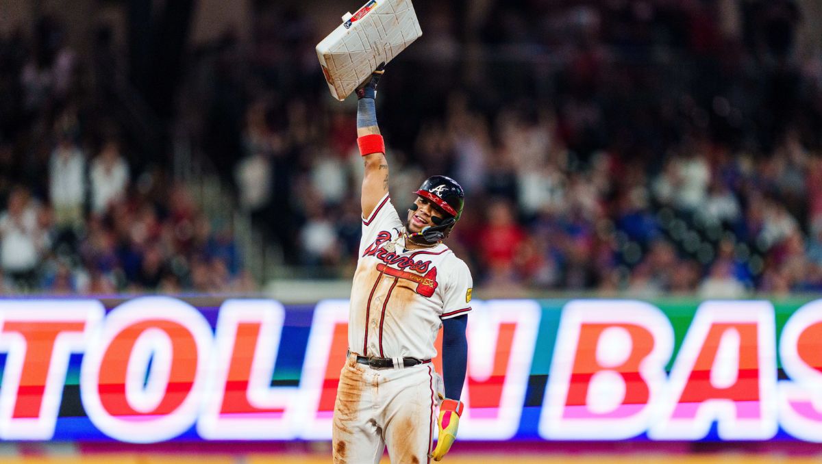 Ronald Acuña Jr. ahora es el 2do jugador con más bases robadas en un año en la MLB. (@Braves)