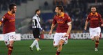 Francesco Totti, histórico de Italia. De fonto, Andrea Pirlo. (Foto: @francescototti)