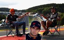 Verstappen y Ricciardo posaron juntos (Twitter @redbullracing | Reuters)