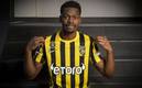 Nicolas Isimat-Mirin lesionó a Giménez (Vitesse)