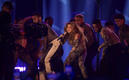 Shakira en los Latin Grammy. (FOTO: AFP)