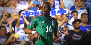 El atacante podría ser el salvador de México en el próximo duelo (Mexsport)