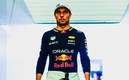 Checo Pérez tiene contrato con Red Bull hasta 2024 (Twitter @SChecoPerez)