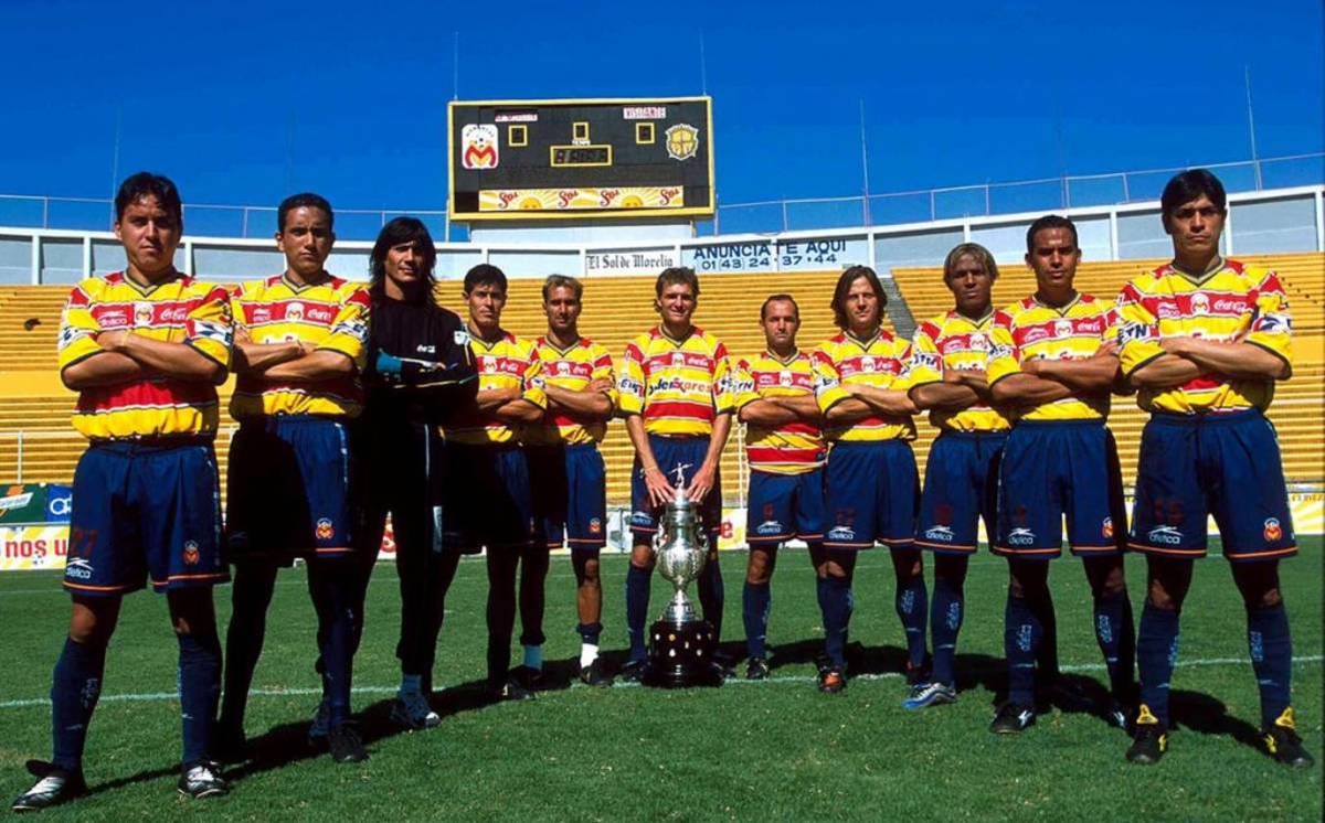 Morelia se coronó en 2000 desde la repesca (Mexsport)