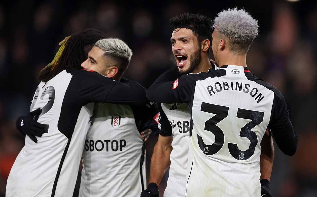 Fulham firmó su quinta victoria de la Temporada (Reuters)