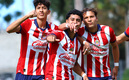 Zinedine Sidane marcó gol en su debut con Chivas. (Fotos: Imago7)