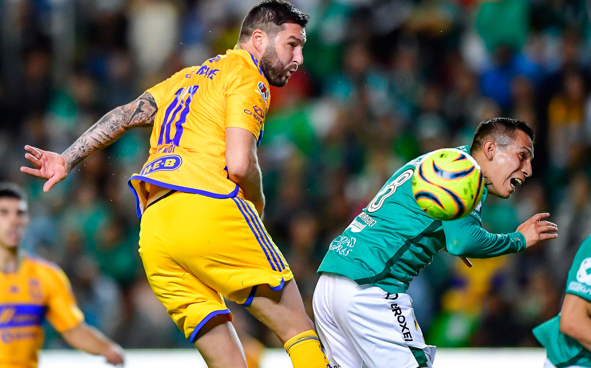 Resumen del partido León vs Tigres (1-2). 200 goles de Gignac