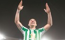 Andrés Guardado celebra con Betis (AFP)