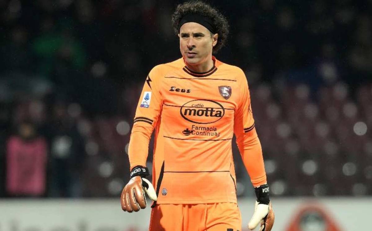 Memo Ochoa, criticado por DT de Salernitana tras derrota contra Genoa