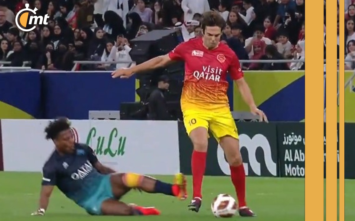 Brutal entrada de streamer sobre Kaká (Foto: Especial)