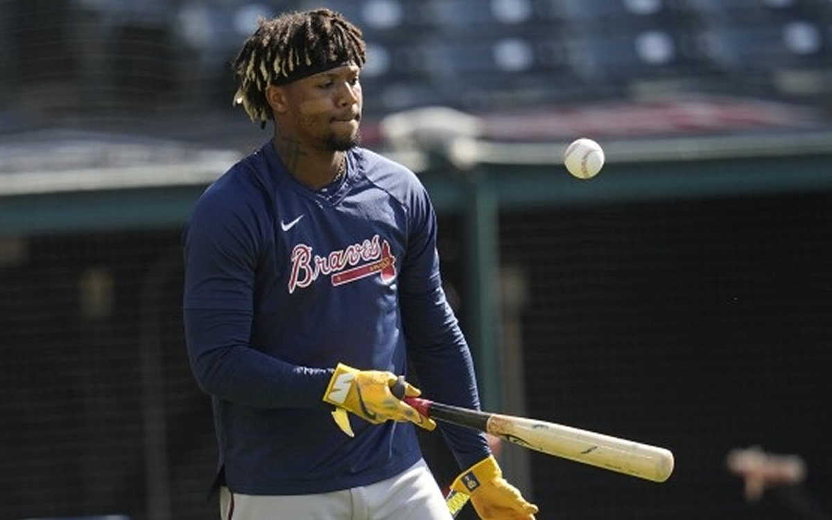 ¿Por qué sacaron del line up a Ronald Acuña?