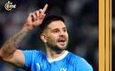 Aleksandar Mitrovic durante el partido (AFP).