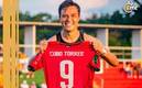 Cubo Torres presume su playera (INSTAGRAM @estefano_erick)
