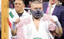 Isaac 'Pitbull' Cruz, nuevo campeón del peso superligero de la AMB (AFP)