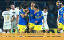 Henry y Brian discutieron en la recta final del Clásico Capitalino. (Imago7)