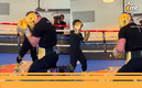 Canelo hace sparring con su hijo. (Capturas)