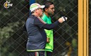Miguel Herrera hablando con Marco Fabián (Foto: Imago7)