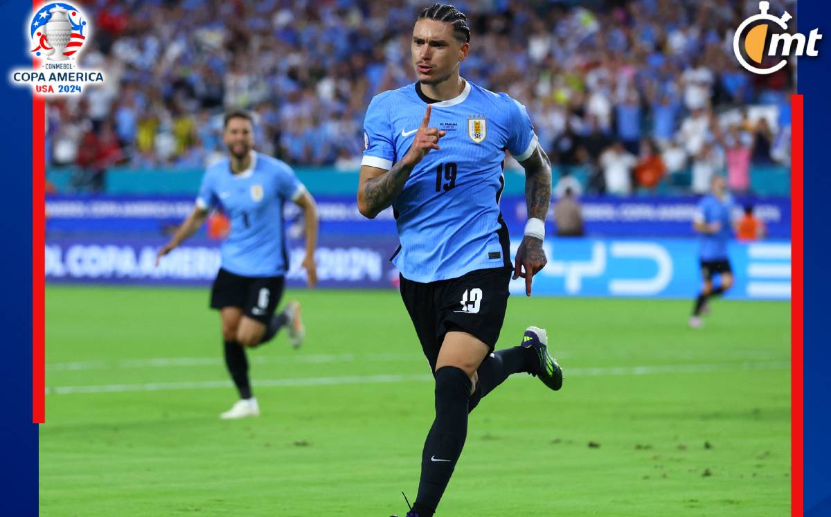Darwin Núñez celebra su gol ante Panamá (AFP)