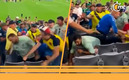 Aficionados de México y Ecuador pelearon en el State Farm Stadium (Twitter)
