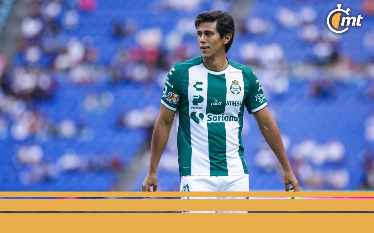 José Juan Macías debutó con Santos en el duelo ante Puebla (Foto: Mexsport)