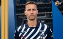 Sergio Canales posó con la nueva playera de Rayados (Cortesía)