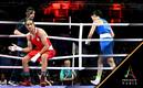 Khelif ganó con polémica ante Carini (AFP)