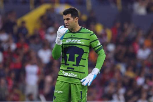 Julio González tras su autogol (Imago7)