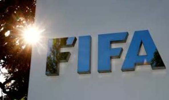 La FIFA presentó su informe semestral de fichajes (Reuters)