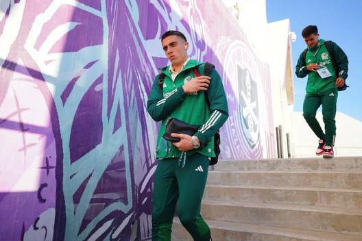 Alex Padilla, durante una concentración del Tri Sub 23 (Imago7)