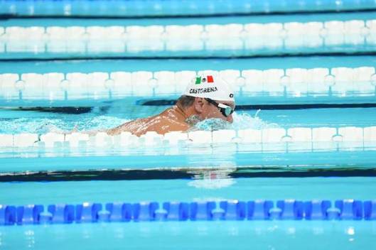 Arnulfo Castorena nada en París 2024 (Comité Paralímpico Mexicano)