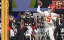 Mahomes intenta un pase ante los Falcons (Reuters)