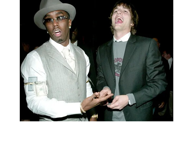 Diddy y Ashton Kutcher se conocieron en la década de los 2000's. Foto: TMZ