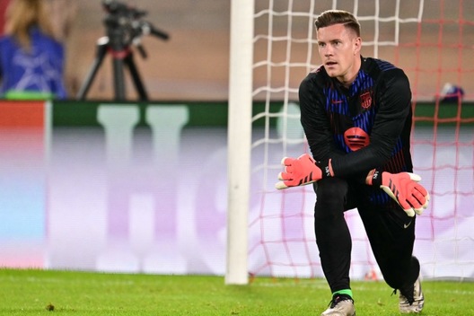 Ter Stegen es baja por el resto de la temporada (AFP)