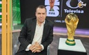 Andre Marín, junto al trofeo del Mundial (@andremarinpuig)