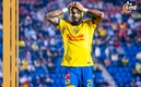 Henry Martín se lamenta en el juego contra Pumas (Imago7)