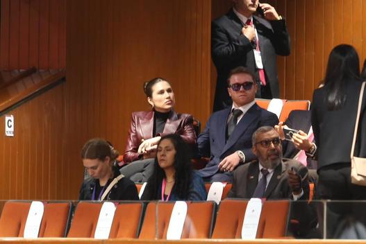Canelo Álvarez en la toma de protesta de Claudia Sheinbaum| Foto: MILENIO