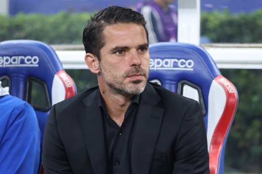 Fernando Gago, en el banquillo del Guadalajara (Imago7)