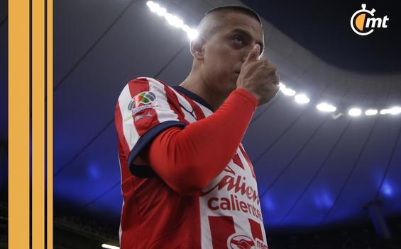Piojo Alvarado no será sancionado tras lanzar petardo, reveló la FMF (Imago7)