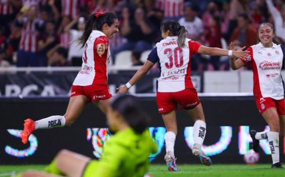 Chivas femenil busca meterse a la liguilla del Apertura 2024 | Foto: Chivas femenil en X |