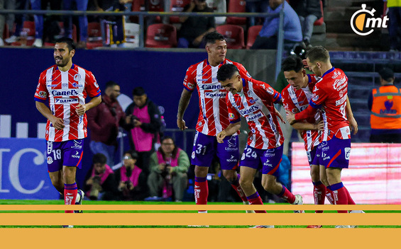 El festejo de Óscar Macías en San Luis. (FOTO: Mexsport)