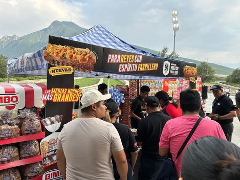 ¡Así se vive la #KingsLeagueWorldCup   en Monterrey!