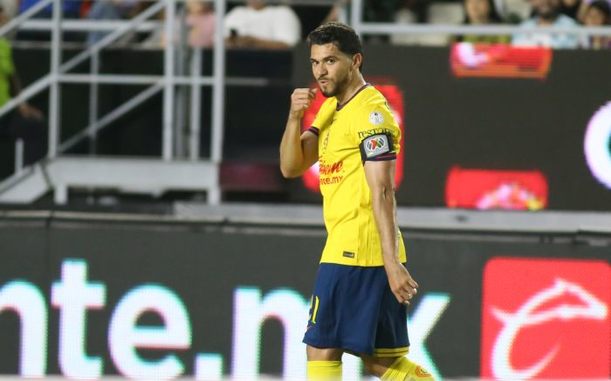 Henry Martín celebra un gol con América (Imago7)