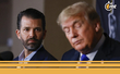 Donald Trump Jr. hace polémica celebración por victoria de su padre. Foto: Douglas P. DeFelice
