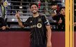 Carlos Vela regresó a LAFC, pero no ha tenido muchos minutos (Facebook LAFC)