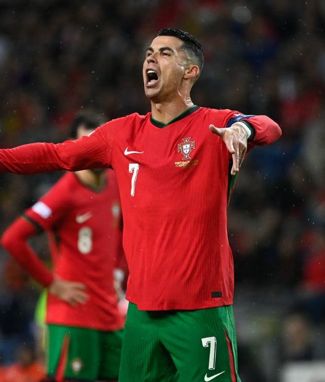 Cristiano Ronaldo colgaría los botines "en uno o dos años" (AFP)