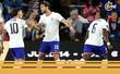 Jugadores de Estados Unidos festejan ante Jamaica (AFP)